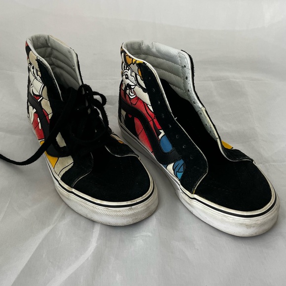 Vans X Disney Sk8 Hi tops shoes Mickey Mouse and friends sz W-6, M-4,5 - Picture 2 of 15
